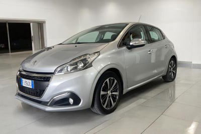 Peugeot 208 82 5 porte Allure usata