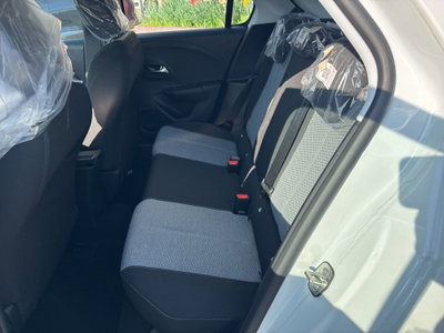 Opel Corsa 1.2 Corsa s&s 75cv (9)
