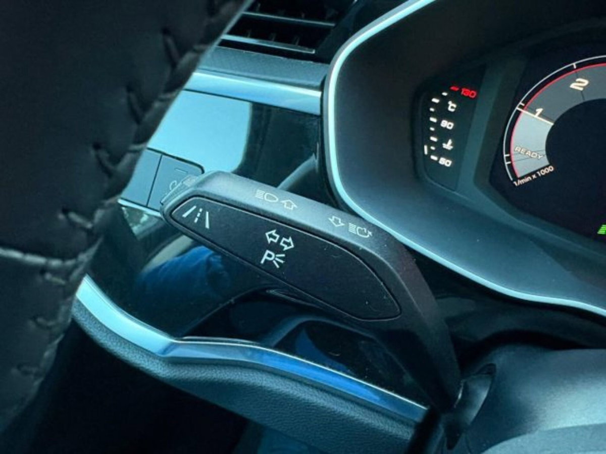 Audi Q3 35 TDI quattro (13)
