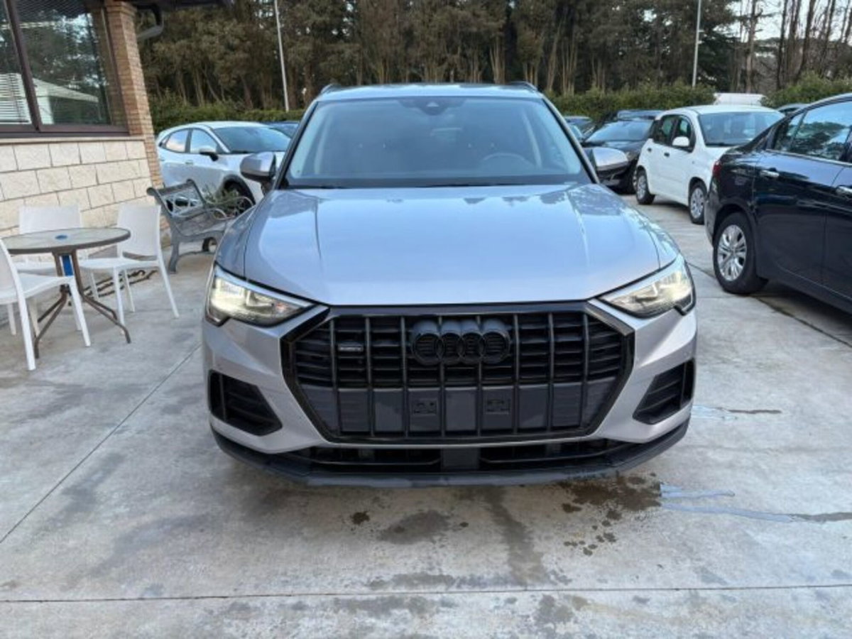 Audi Q3 35 TDI quattro (2)