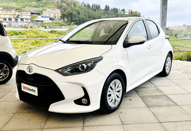 Toyota Yaris 1.0 5 porte Active