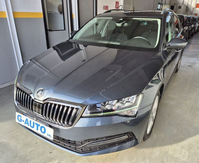 Skoda Superb Station Wagon 2.0 TDI EVO 150 CV SCR DSG Wagon Executive