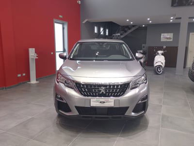 Peugeot 3008 BlueHDi 130 S&S Business  usata