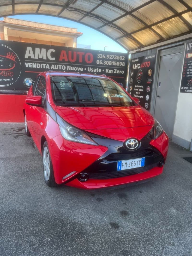 Toyota Aygo 1.0 VVT-i 69 CV 5 porte x-clusiv