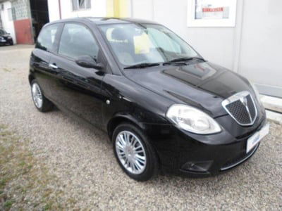 Lancia Ypsilon 1.2 Argento  usata