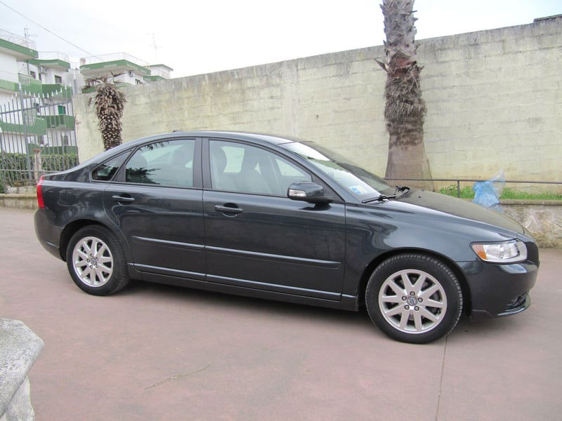 Volvo S40 2.0 D cat Momentum