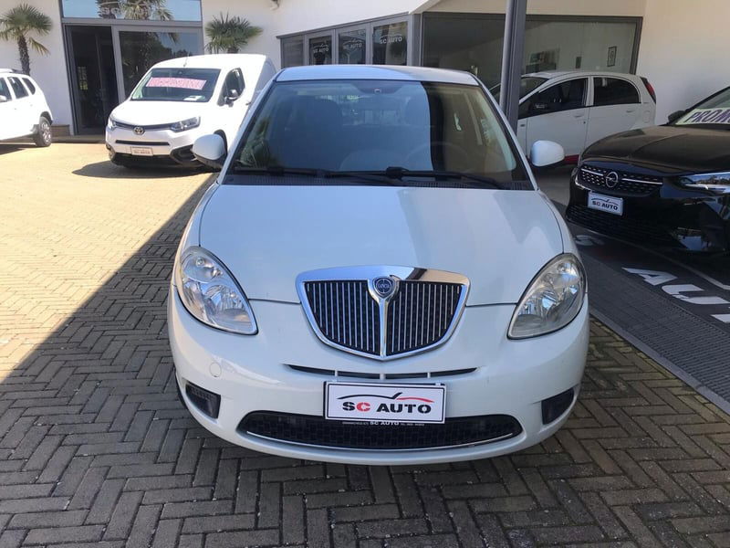 Lancia Ypsilon 1.2 Diva