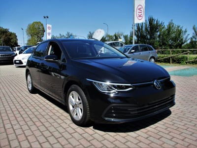 Volkswagen Golf Variant 2.0 TDI SCR DSG Life usata