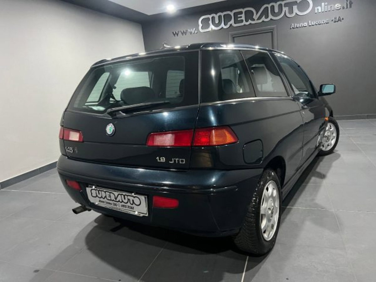 Alfa Romeo 145 1.9 JTD cat (3)