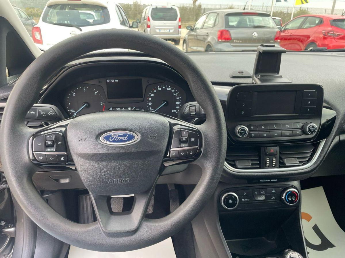 Ford Fiesta Active 1.5 TDCi (9)