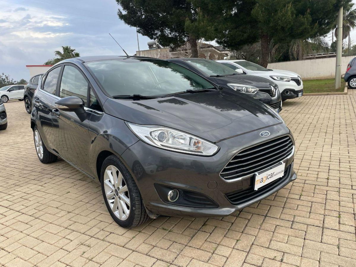 Ford Fiesta 1.5 TDCi 95CV 3 porte Titanium (3)