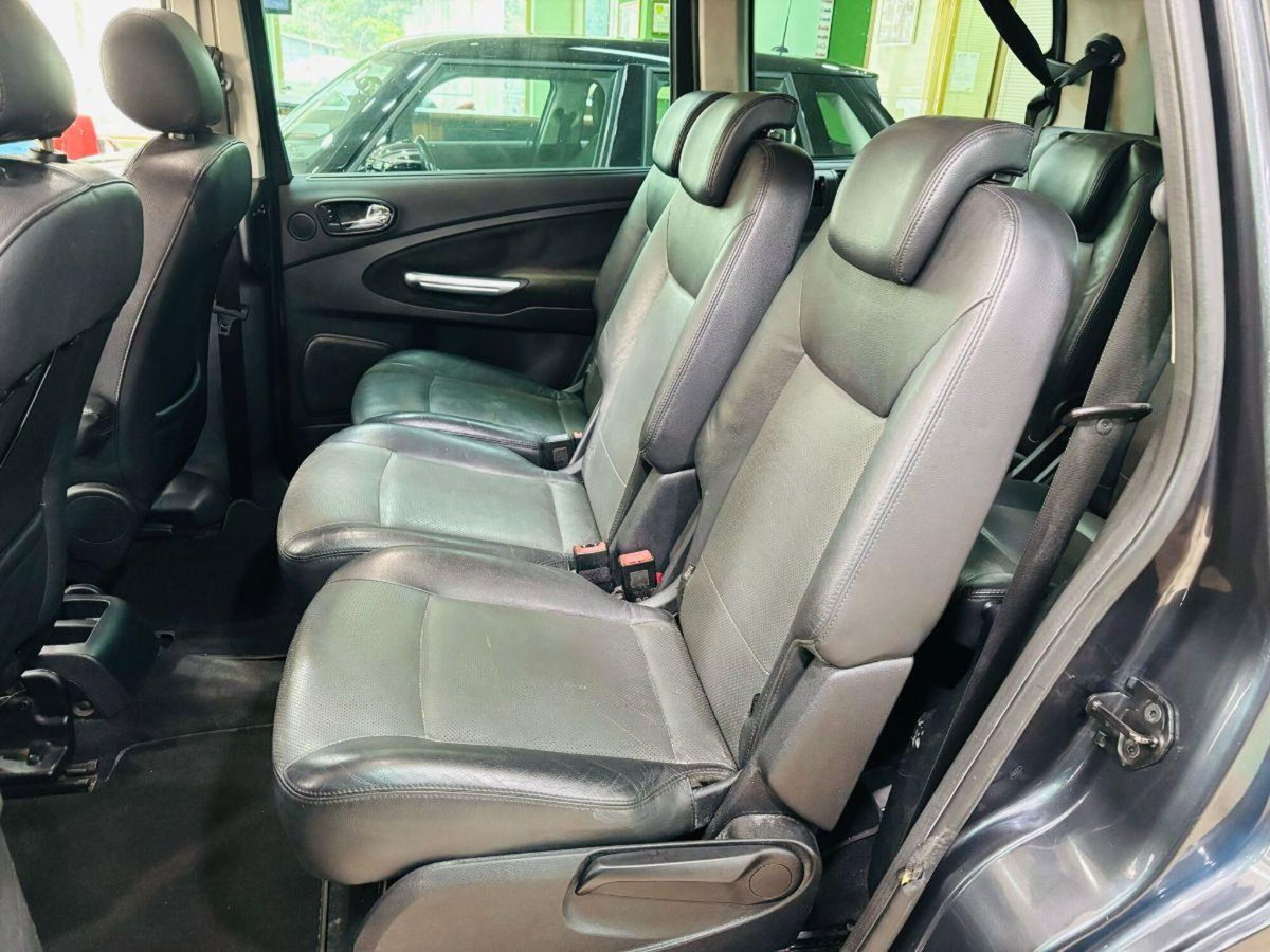Ford Galaxy 2.0 TDCi 140 CV Ghia DPF (10)