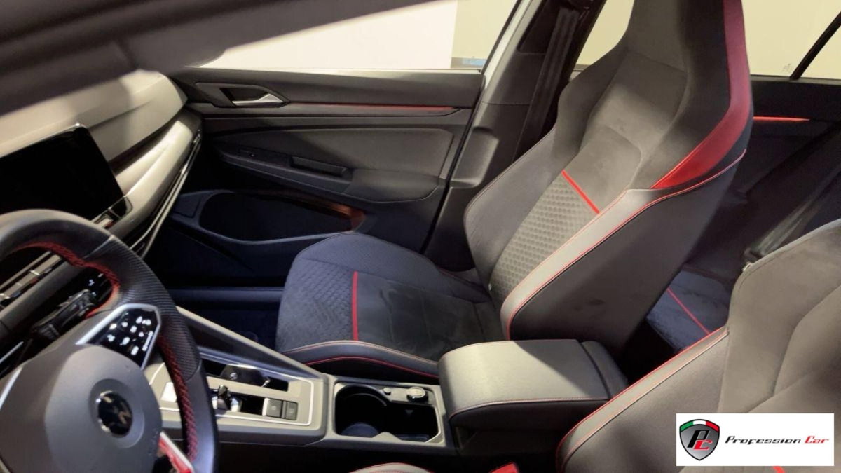 Volkswagen Golf 2.0 TSI GTI DSG Clubsport 45 (9)