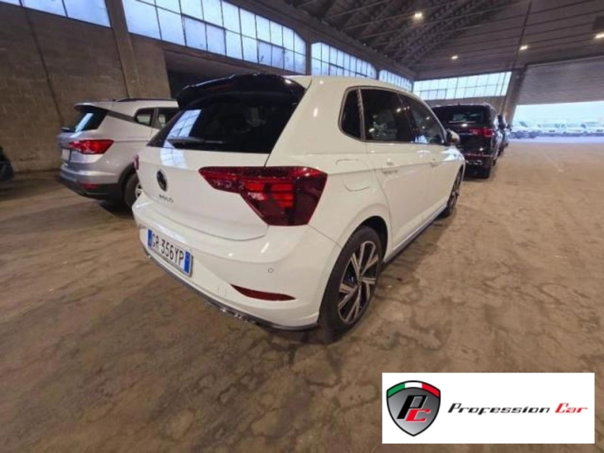 Volkswagen Polo 1.0 tsi R-Line 95cv (3)