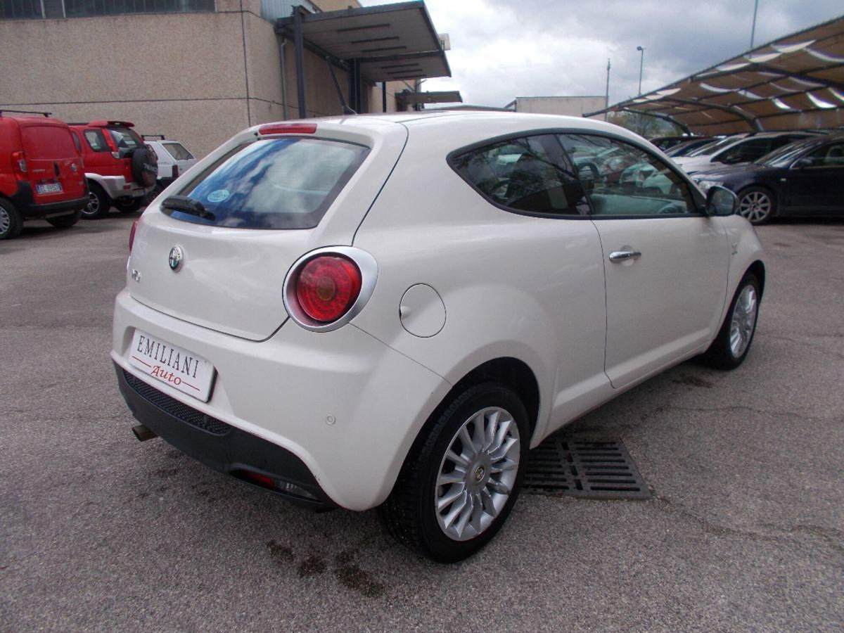 Alfa Romeo MiTo 1.4 70 CV 8V Super (4)