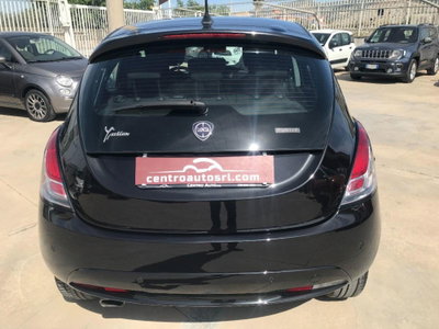 Lancia Ypsilon 1.0 FireFly 5 porte S&S Hybrid Ecochic Gold (10)