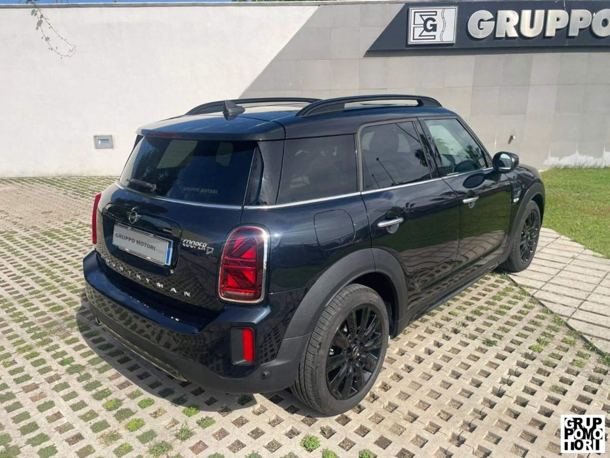MINI Mini Countryman 2.0 Cooper D Business Countryman (11)