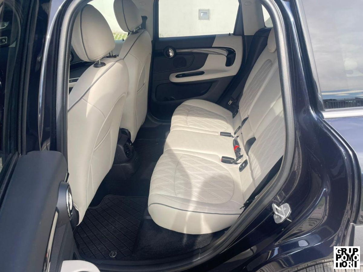 MINI Mini Countryman 2.0 Cooper D Business Countryman (8)