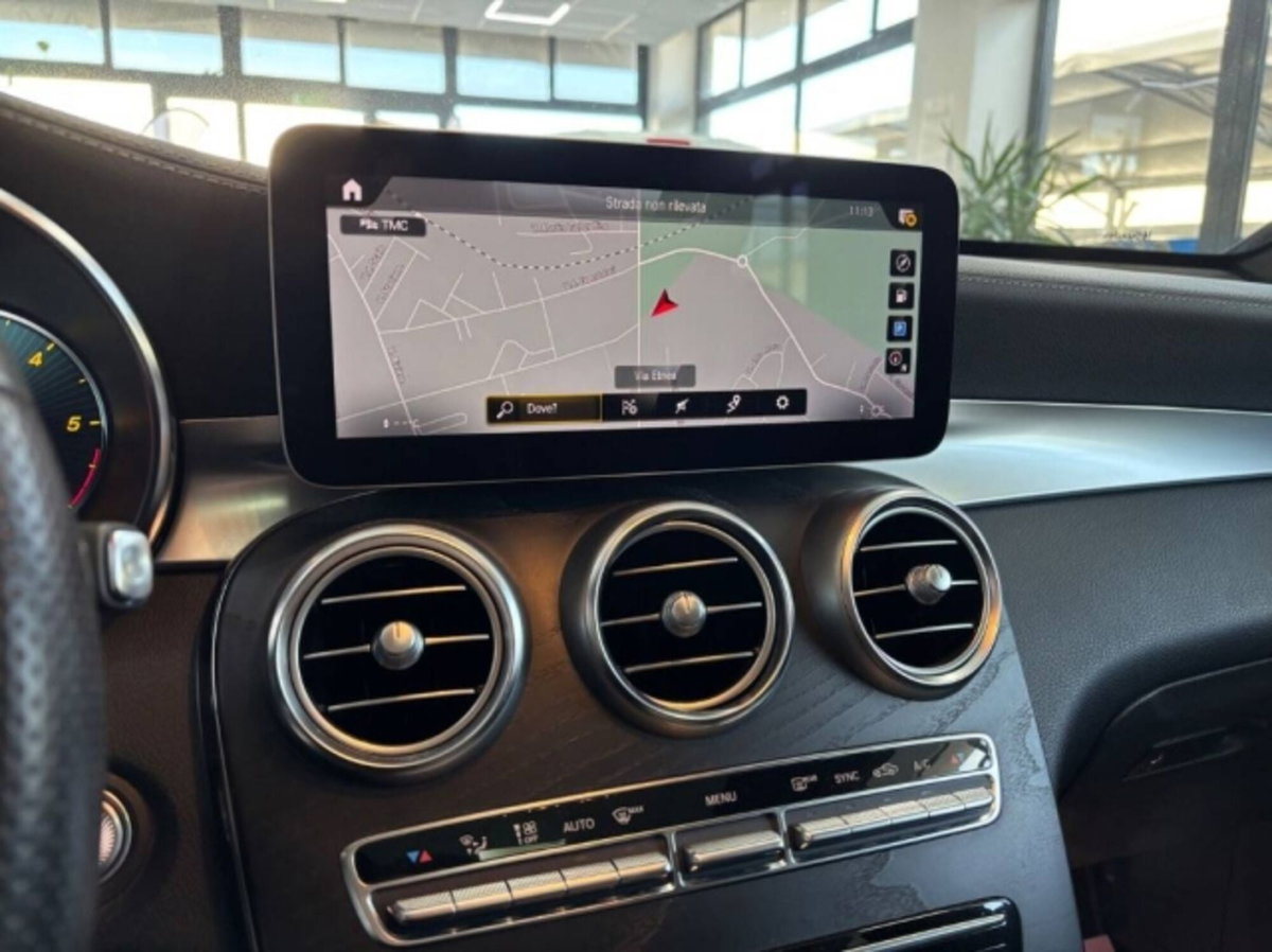 Mercedes-Benz GLC SUV 300 d 4Matic Premium Plus (19)