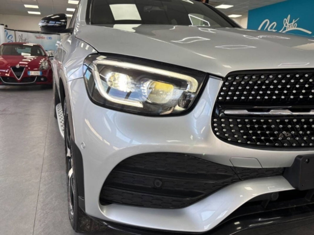 Mercedes-Benz GLC SUV 300 d 4Matic Premium Plus (8)