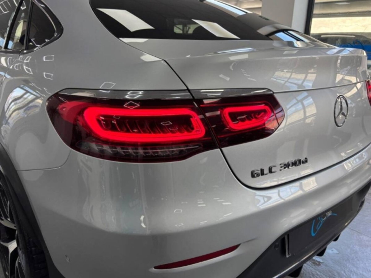 Mercedes-Benz GLC SUV 300 d 4Matic Premium Plus (9)