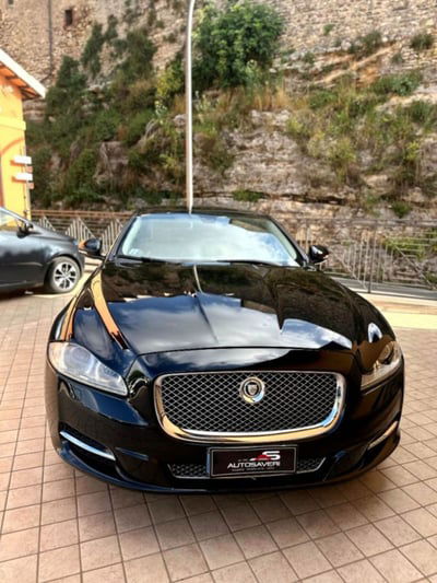 Jaguar XJ 3.0D V6 Premium Luxury usata