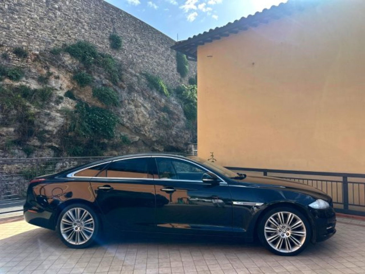 Jaguar XJ 3.0D V6 Premium Luxury (4)