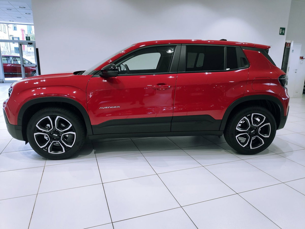 Jeep Avenger 1.2 turbo Summit fwd 100cv (2)