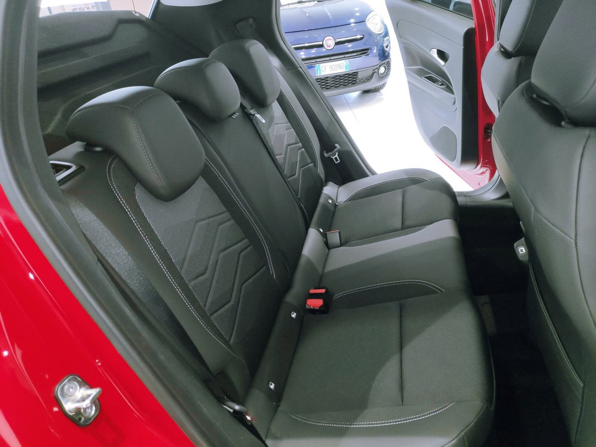 Jeep Avenger 1.2 turbo Summit fwd 100cv (9)