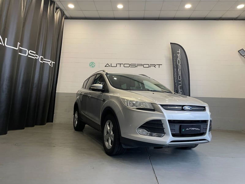 Ford Kuga 2.0 TDCi 140 CV 2WD DPF