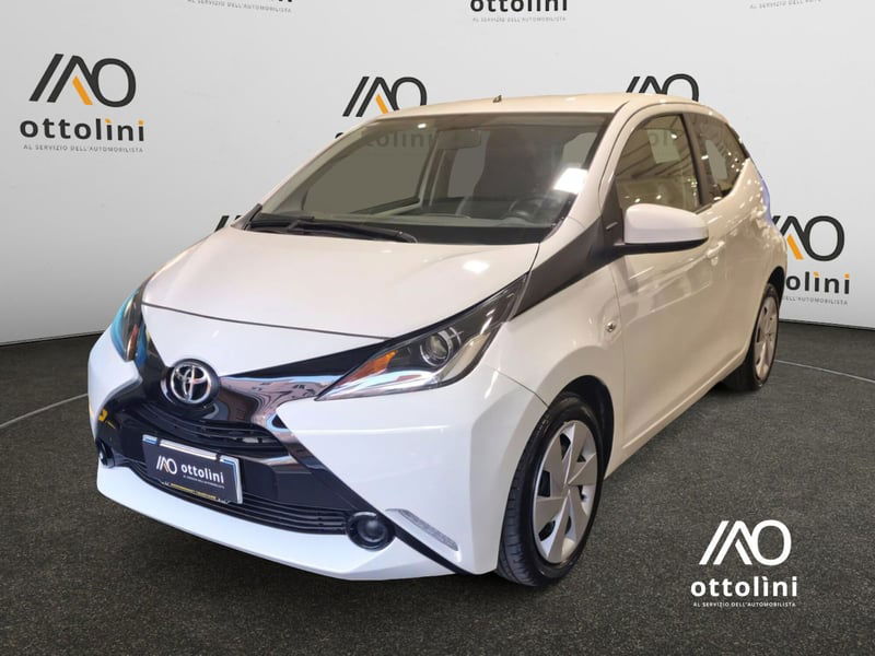 Toyota Aygo 1.0 VVT-i 69 CV 5 porte x-cool MMT