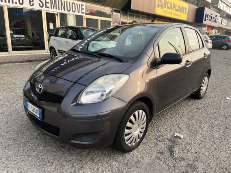 Toyota Yaris 1.0 5 porte