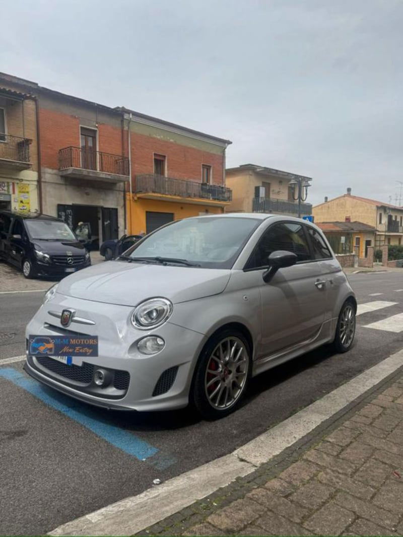 Abarth 500 1.4 Turbo T-Jet Custom