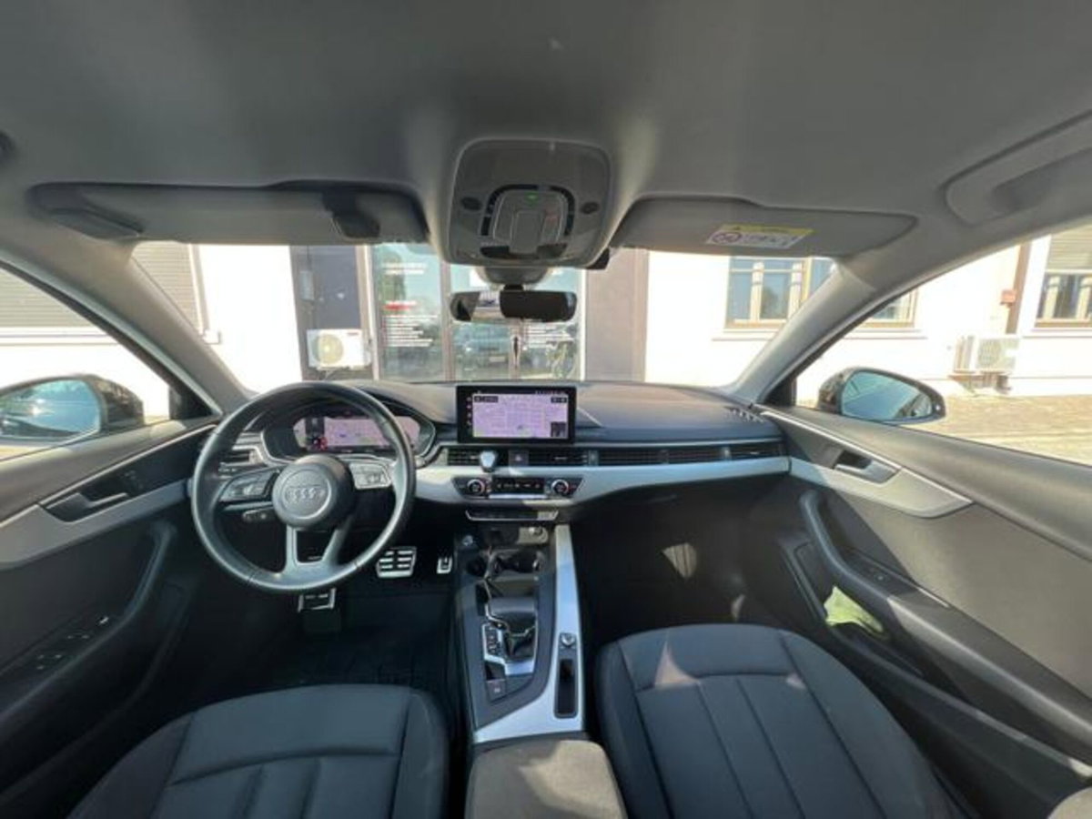 Audi A4 Avant 30 TDI/136 CV S tronic Business Advanced (20)