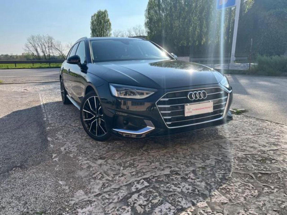 Audi A4 Avant 30 TDI/136 CV S tronic Business Advanced (3)