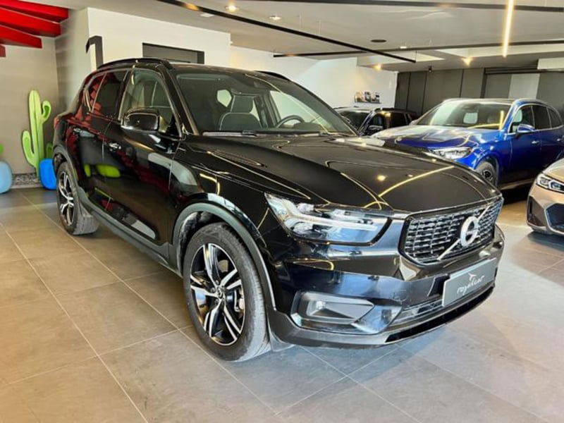 Volvo XC40 B5 AWD Geartronic R-design