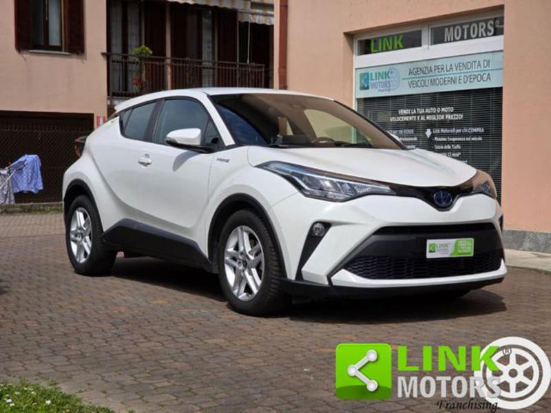 Toyota Toyota C-HR 1.8 Hybrid E-CVT Active