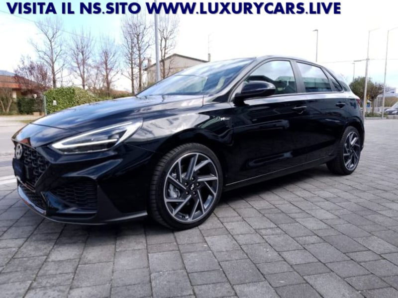 Hyundai i30 Fastback 1.5 T-GDI iMT 48V N-Line