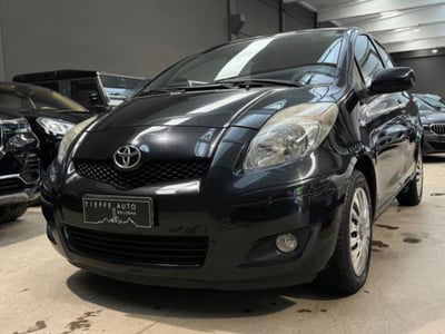 Toyota Yaris 1.3 5 porte Sol usata