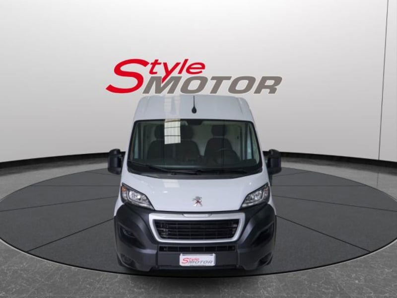 Peugeot Boxer Furgone 335 L3H2 2.2 bluehdi 140cv S&S vetrato eat8