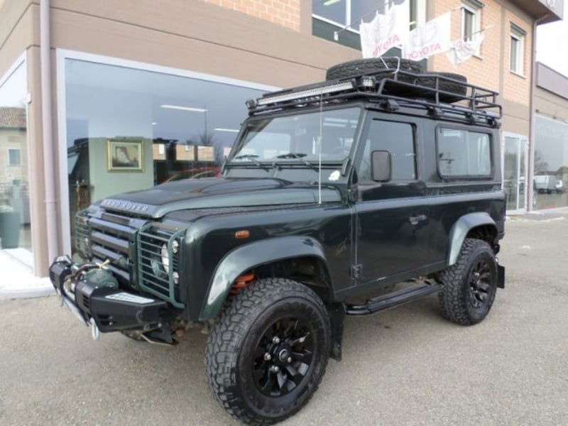 Land Rover Defender 90 2.4 TD4 Station Wagon S