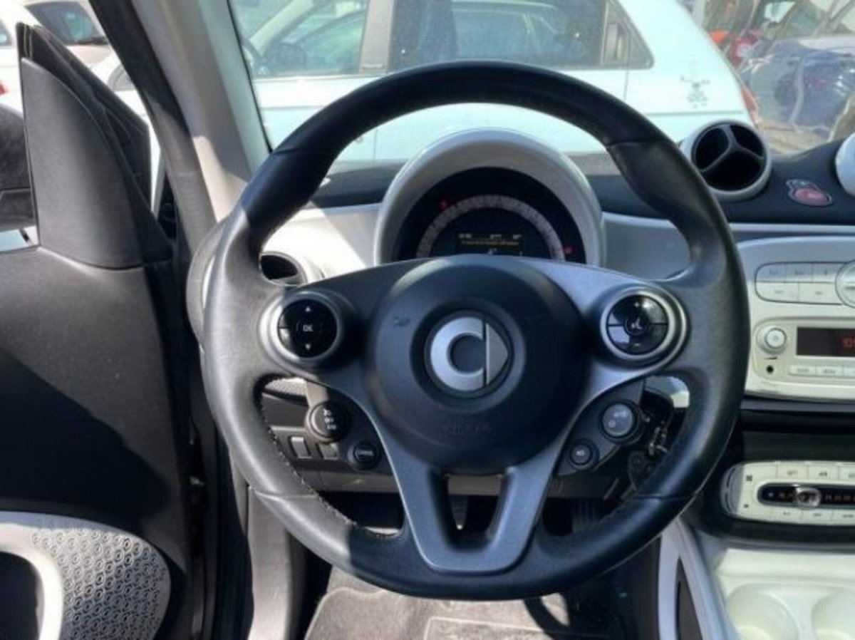smart Fortwo 70 1.0 Passion (11)