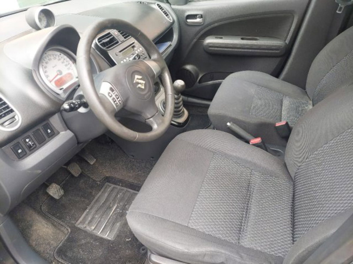 Suzuki Splash 1.0 VVT GL (5)