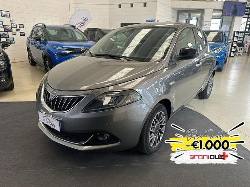 Lancia Ypsilon 1.0 FireFly 5 porte S&S Hybrid Gold Plus