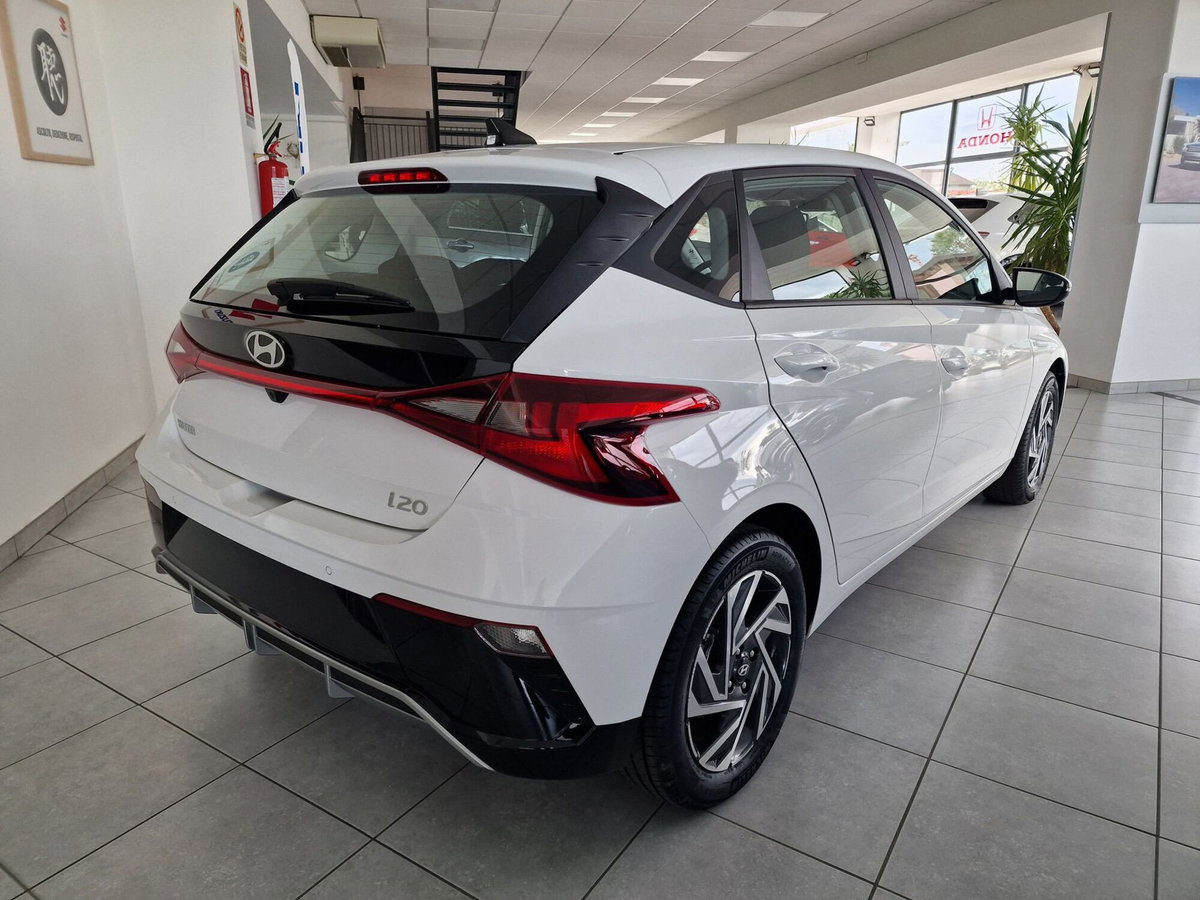 Hyundai i20 1.2 MPI MT TechLine (5)