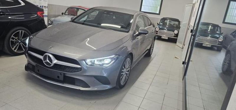 Mercedes-Benz CLA Shooting Brake 180 d Automatic Shooting Brake Business