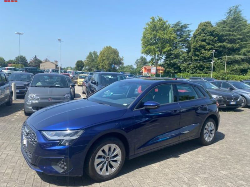 Audi A3 Sportback 40 TFSI e S tronic Business Advanced