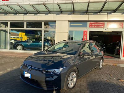 Volkswagen Golf Variant 1.5 TGI DSG Life usata