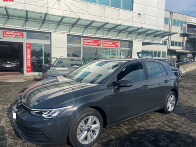 Volkswagen Golf Variant 1.0 eTSI EVO DSG Life usata