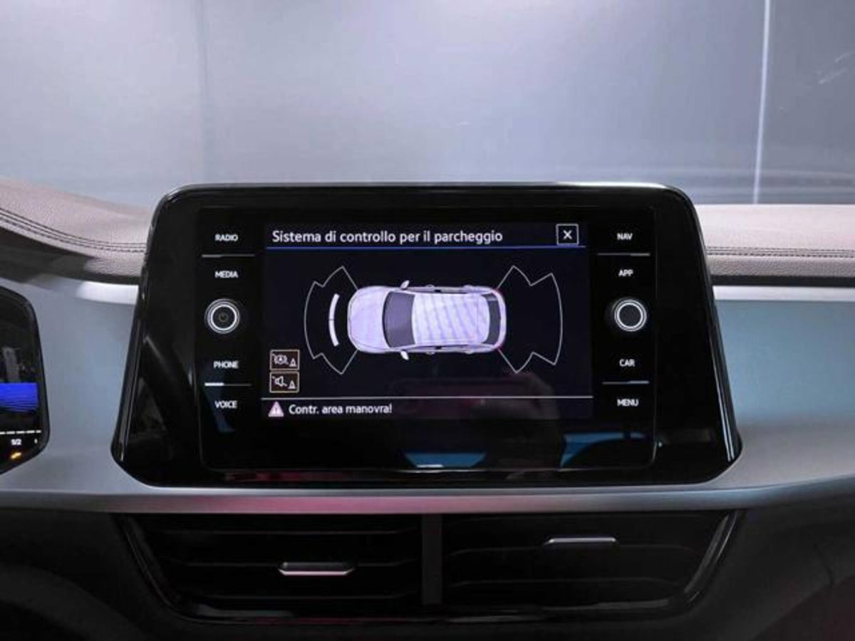 Volkswagen T-Roc 1.0 TSI Life (20)